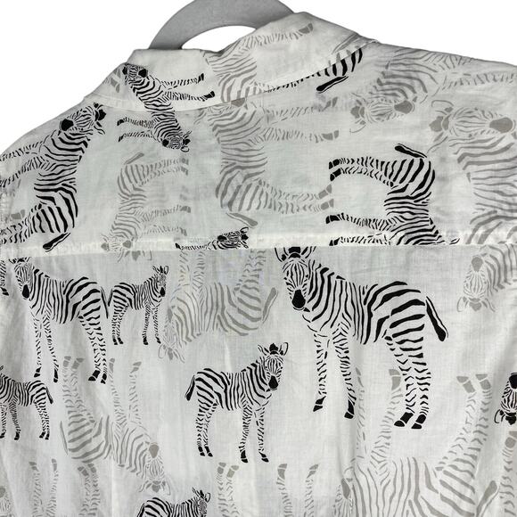 Chico's 100% Cotton Button Down Casual Cream & Black Zebra Size Medium - Picture 6 of 8